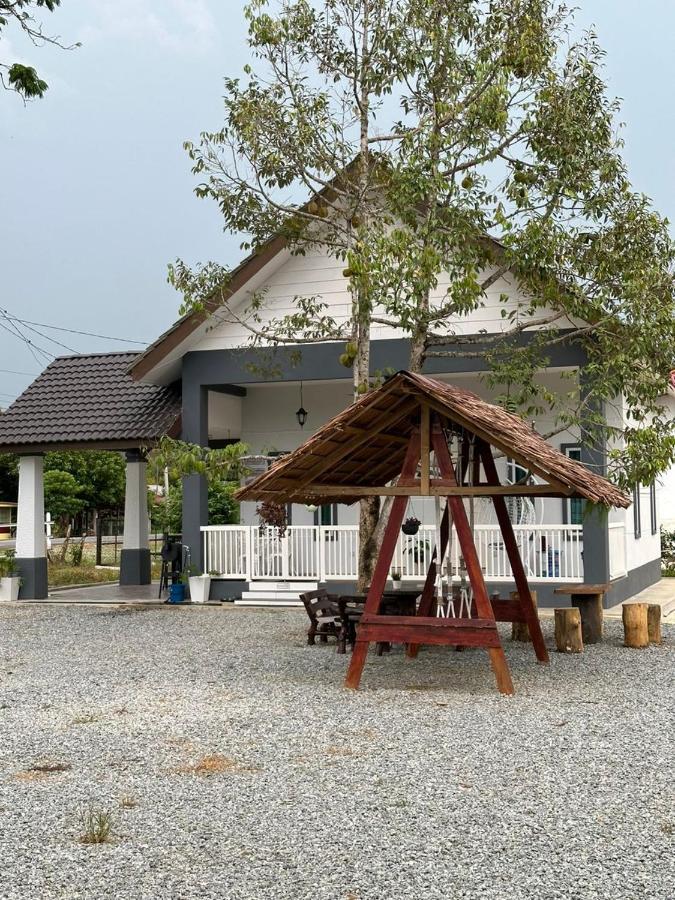 D'Lamar Homestay Pendang Экстерьер фото